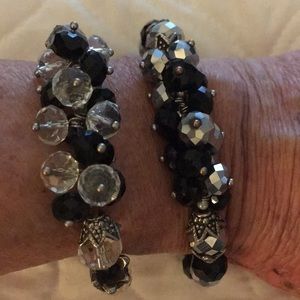 Set of ladies brackets